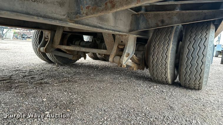 image for item DP8895 2001 Towmaster equipment trailer