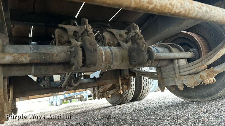 image for item DP8895 2001 Towmaster equipment trailer