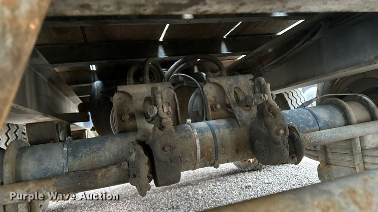 image for item DP8895 2001 Towmaster equipment trailer