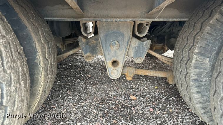 image for item DP8895 2001 Towmaster equipment trailer