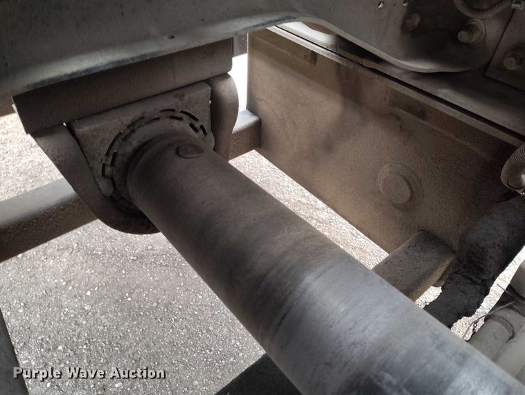 image for item DP8896 1995 Ford LT9000 roll-off container truck