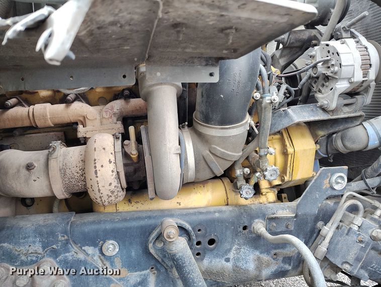 image for item DP8896 1995 Ford LT9000 roll-off container truck