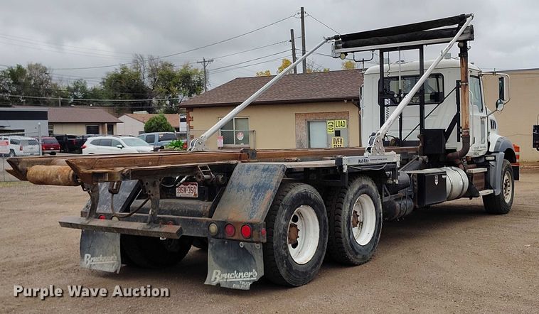 image for item DP8897 2008 Mack 813 Granite roll-off container truck