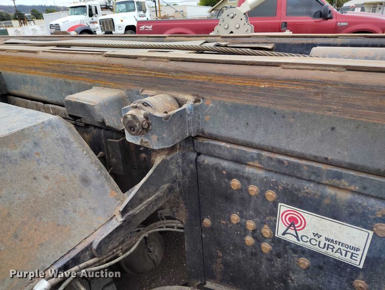 image for item DP8897 2008 Mack 813 Granite roll-off container truck