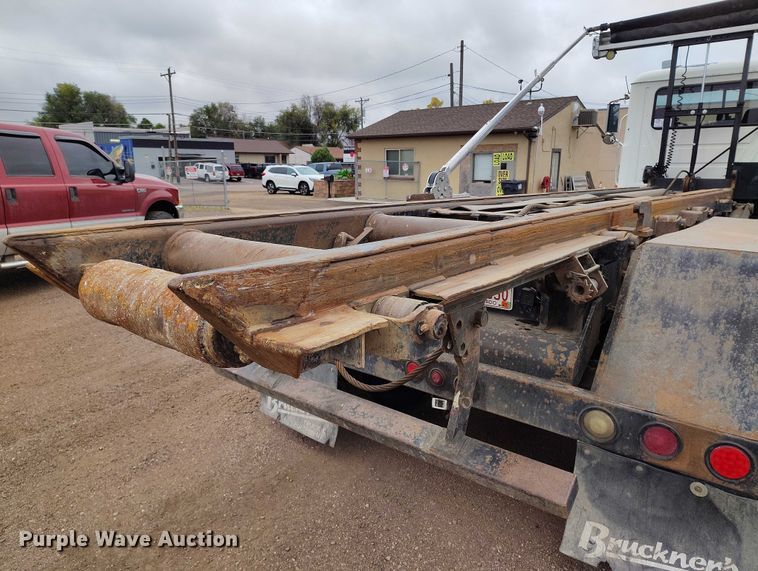 image for item DP8897 2008 Mack 813 Granite roll-off container truck