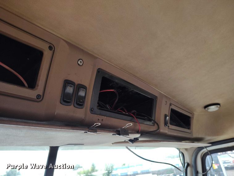 image for item DP8897 2008 Mack 813 Granite roll-off container truck