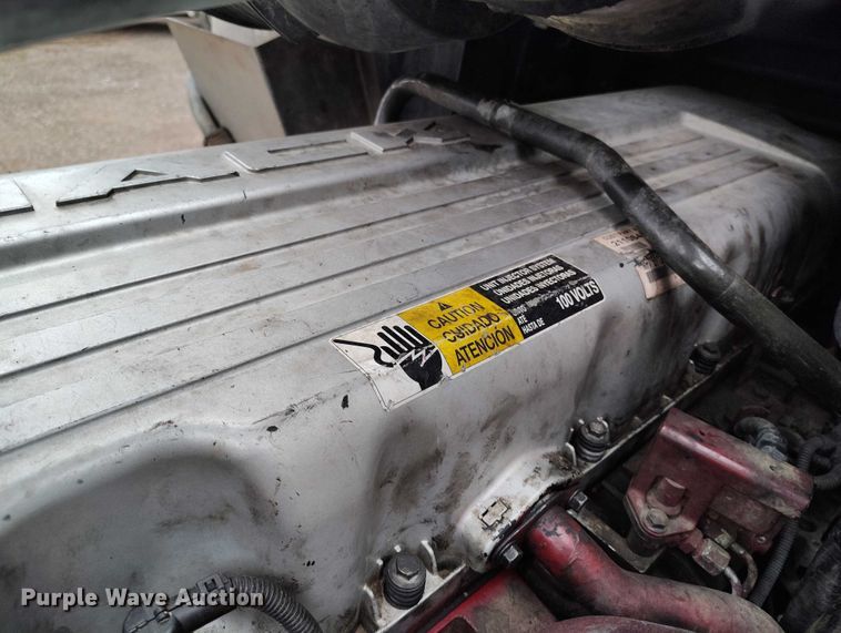 image for item DP8897 2008 Mack 813 Granite roll-off container truck