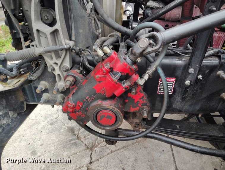 image for item DP8897 2008 Mack 813 Granite roll-off container truck