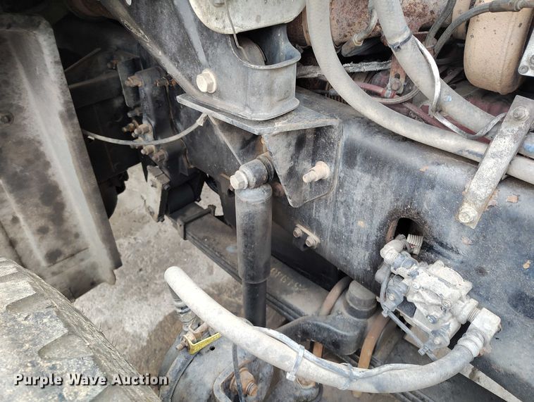 image for item DP8897 2008 Mack 813 Granite roll-off container truck