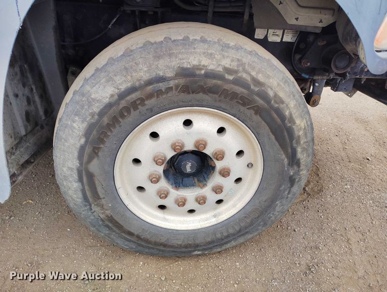 image for item DP8897 2008 Mack 813 Granite roll-off container truck