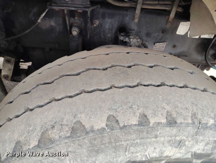 image for item DP8897 2008 Mack 813 Granite roll-off container truck