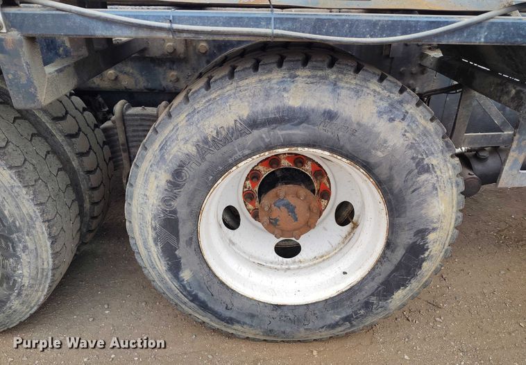 image for item DP8897 2008 Mack 813 Granite roll-off container truck