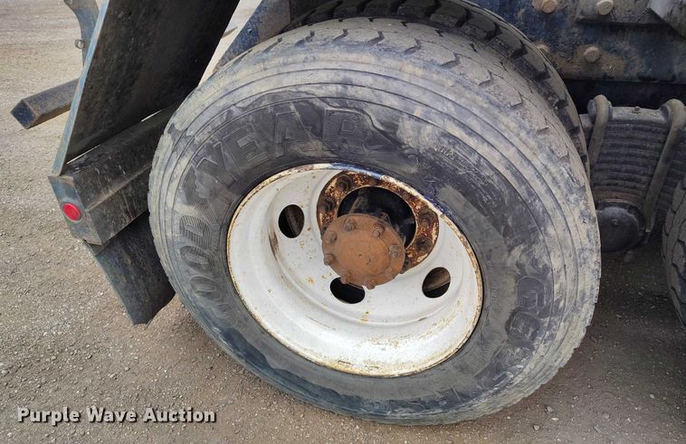 image for item DP8897 2008 Mack 813 Granite roll-off container truck