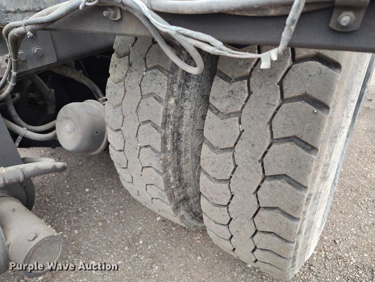 image for item DP8897 2008 Mack 813 Granite roll-off container truck