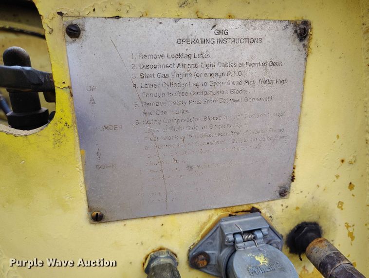 image for item DP8898 1988 Eager Beaver 50GHG/GS lowboy equipment trailer