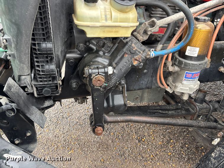 image for item DU1338 2016 Freightliner Columbia semi truck