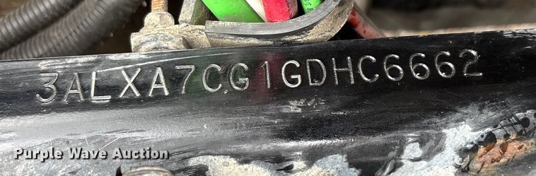 image for item DU1338 2016 Freightliner Columbia semi truck