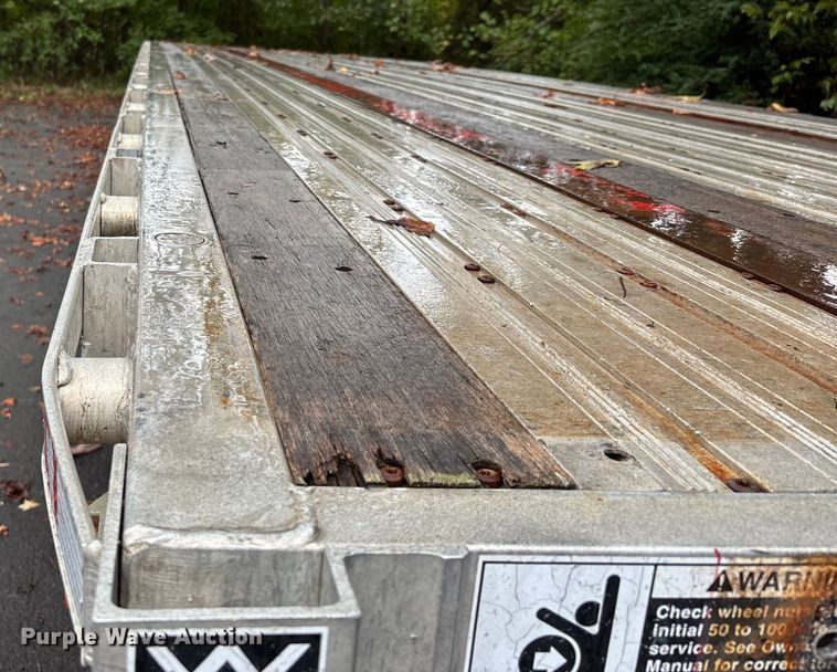 image for item DU1341 2008 Wilson flatbed trailer