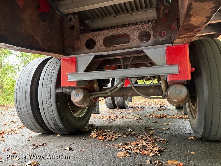 image for item DU1341 2008 Wilson flatbed trailer