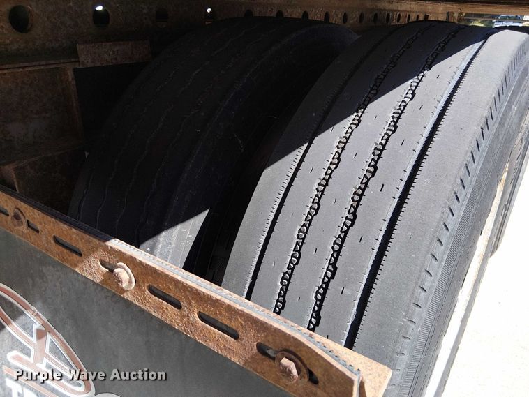 image for item DU3655 1996 Fruehauf dry van trailer