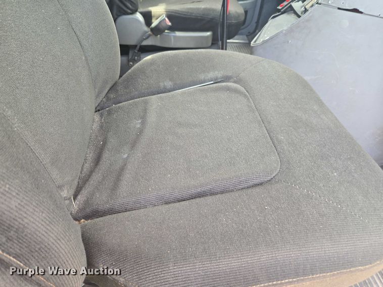 image for item DU7949 2007 Freightliner Columbia semi truck