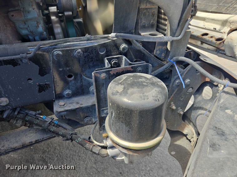 image for item DU7949 2007 Freightliner Columbia semi truck