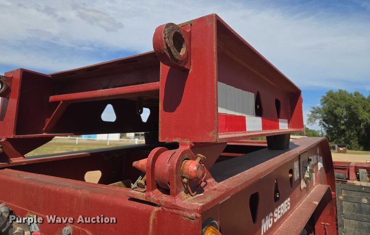 image for item DW5122 1997 Trail King TK80MDG-483 lowboy equipment trailer