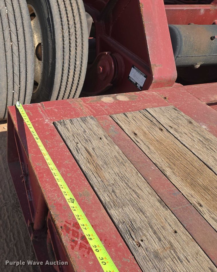 image for item DW5122 1997 Trail King TK80MDG-483 lowboy equipment trailer