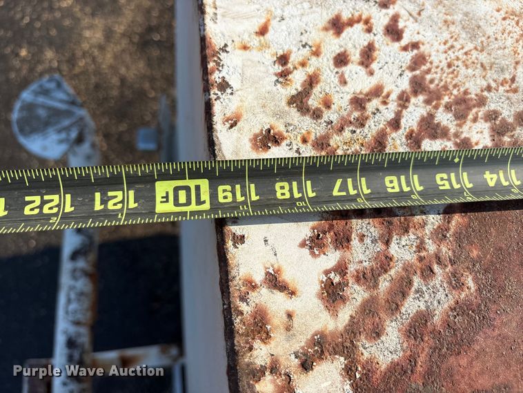 image for item DY0961 1989 Mack CS water truck