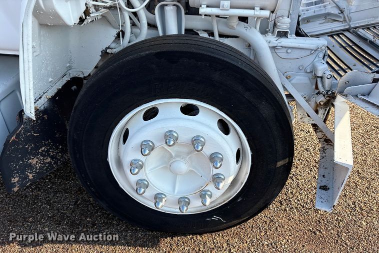 image for item DY0961 1989 Mack CS water truck