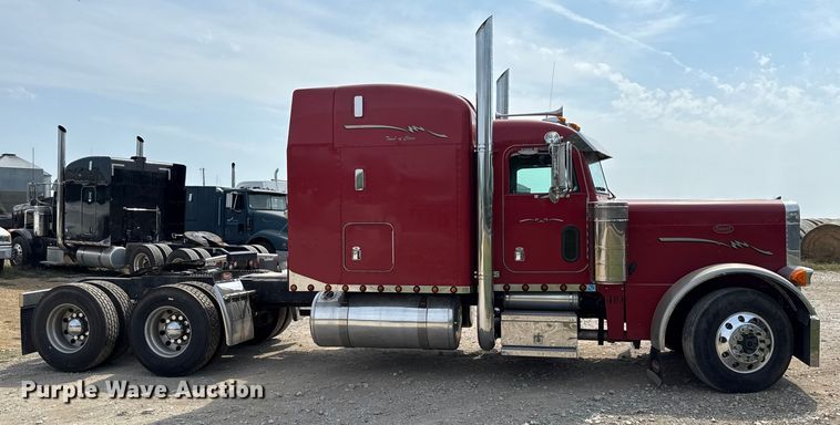 CAMIóN CAMAROTE 2000 PETERBILT