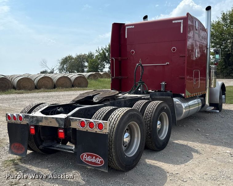 CAMIóN CAMAROTE 2000 PETERBILT