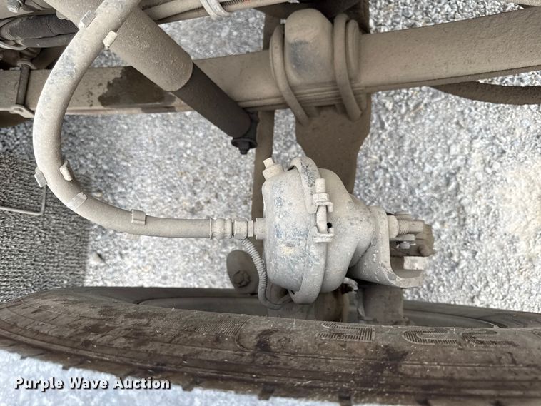 image for item DY8194 2007 Kenworth semi truck