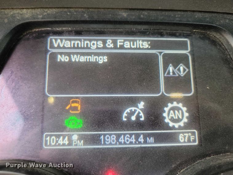 image for item DZ6623 2018 Peterbilt  567 semi truck