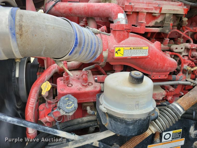 image for item DZ6623 2018 Peterbilt  567 semi truck