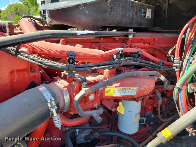 image for item DZ6639 2015 Freightliner  Cascadia  semi truck