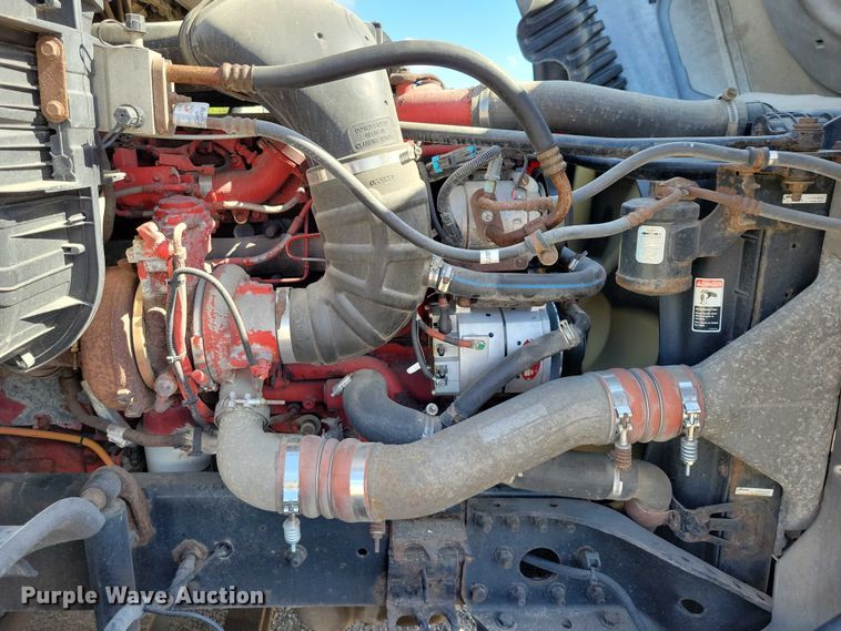 image for item DZ6639 2015 Freightliner  Cascadia  semi truck