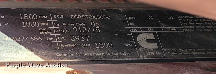 image for item DZ6639 2015 Freightliner  Cascadia  semi truck