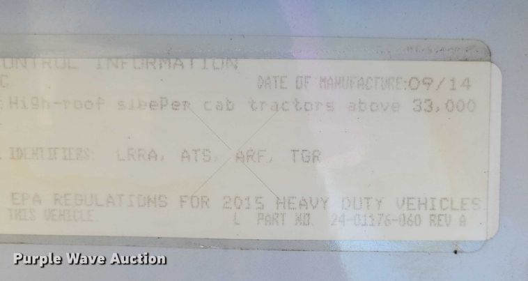 image for item DZ6639 2015 Freightliner  Cascadia  semi truck