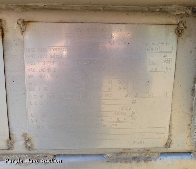 image for item DZ6640 2005 Brenner Tank LLC tank trailer