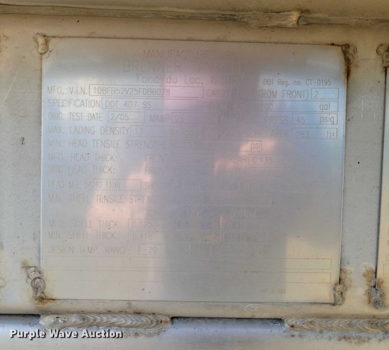 image for item DZ6640 2005 Brenner Tank LLC tank trailer