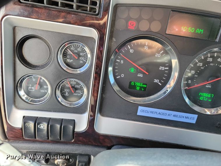 image for item DZ6641 2013 Kenworth  T800 box truck