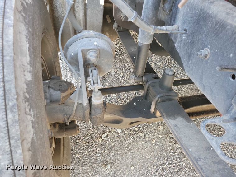 image for item DZ6642 2015 Freightliner  Cascadia semi truck