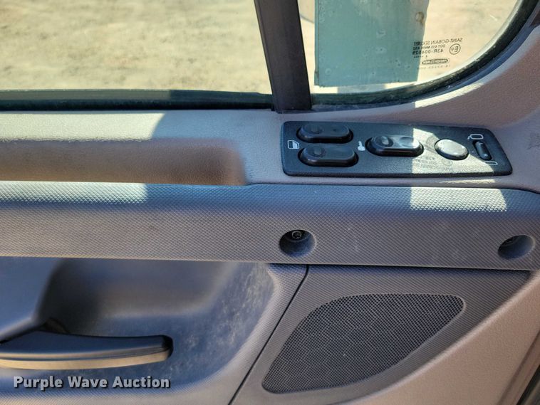 image for item DZ6642 2015 Freightliner  Cascadia semi truck