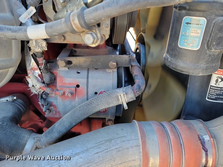 image for item DZ6642 2015 Freightliner  Cascadia semi truck