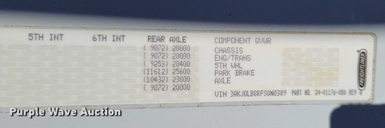 image for item DZ6642 2015 Freightliner  Cascadia semi truck