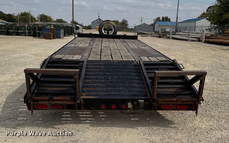 image for item EA1933 2009 Kiefer built Inc 2000 25 PT equipment trailer