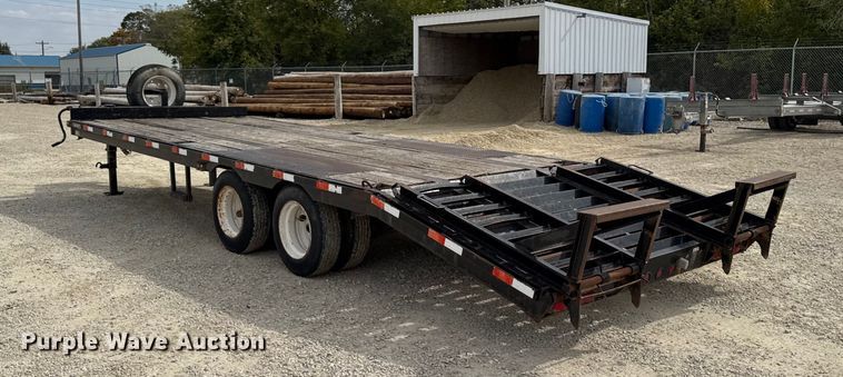 image for item EA1933 2009 Kiefer built Inc 2000 25 PT equipment trailer