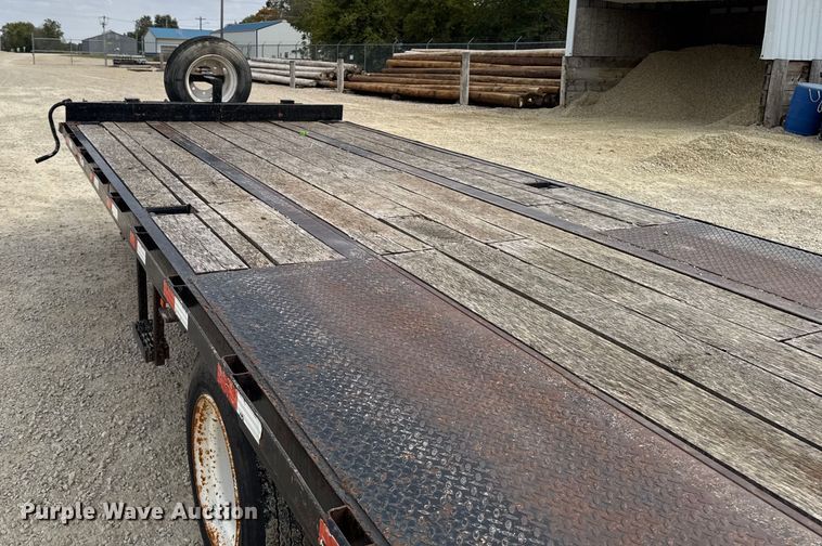 image for item EA1933 2009 Kiefer built Inc 2000 25 PT equipment trailer