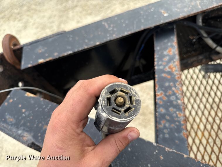 image for item EA1933 2009 Kiefer built Inc 2000 25 PT equipment trailer